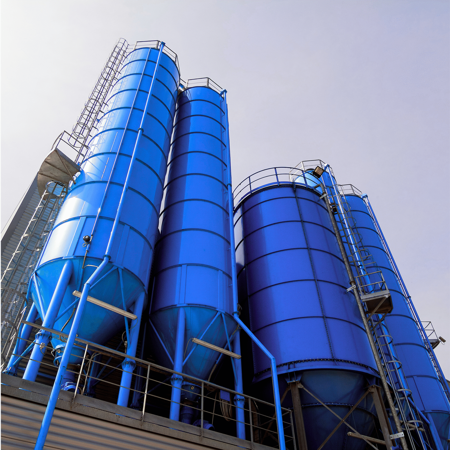 Preventing Material Segregation in Bulk Storage Silos | MAC Engineers ...